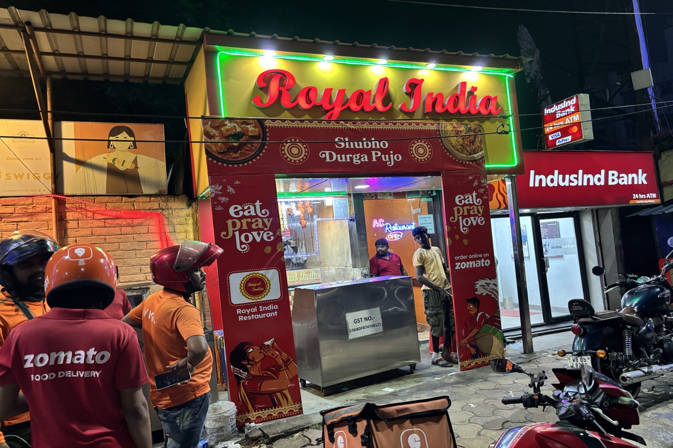 Retail store with Shubho Durga Pujo festive branding and activation — Kolkata
